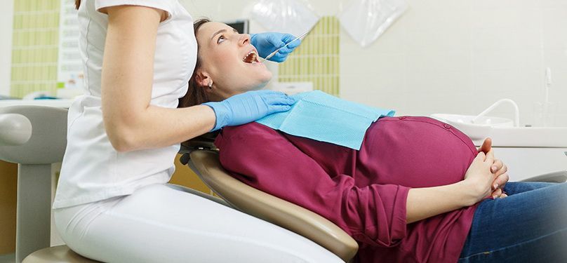 Лечат ли зубы во время беременности?